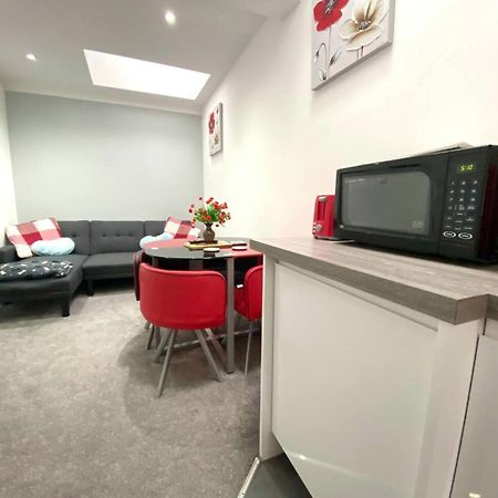슈루즈버리 Cosy Corner - Town Centre Flat With Free Nearby Parking 아파트 외부 사진